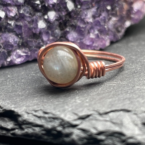 Labradorite Gemstone Bare Copper Artisan Designed Ring - Picture 16 of 16